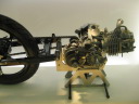 マニアルミッションサイズにCVTを組込んだエンジン。　Vベルトの技術革新により太古のシステムが復活！！　アイデア自体は６０年代以前から有ったそうです。